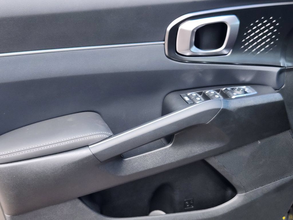 New 2026 Kia Sorento EX AWD/4WD image 7