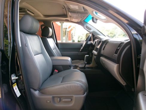 Used 2013 Toyota Sequoia Limited RWD image 14