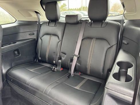Certified 2024 MAZDA CX-90 3.3 Turbo w/ Select Package AWD/4WD image 12