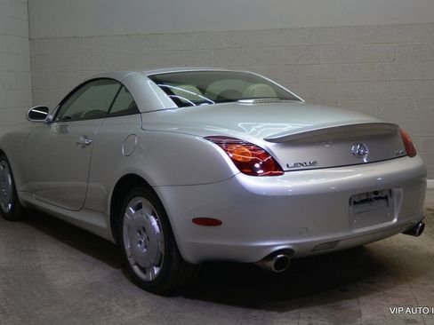 Used 2004 Lexus SC 430 Convertible image 7