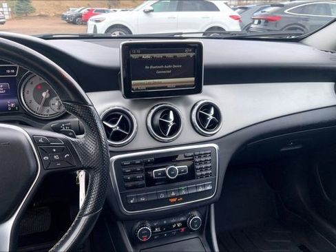 Used 2015 Mercedes-Benz GLA 250 GLA 250 image 6