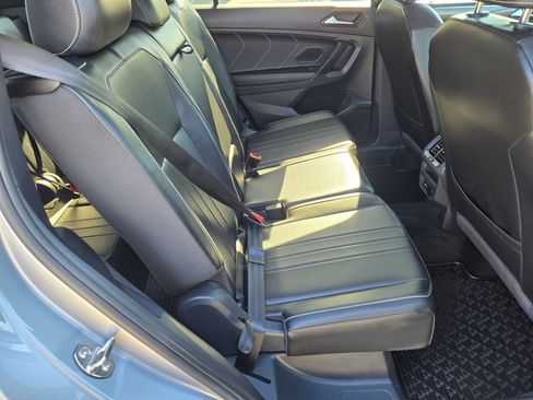 Used 2024 Volkswagen Tiguan SE R-Line w/ MDO Package, Three-Row FWD image 16