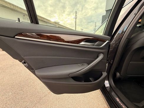 Used 2019 BMW 540i xDrive 540i xDrive w/ Convenience Package image 38