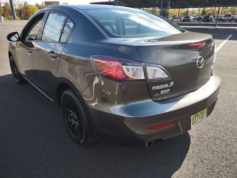 Used 2013 MAZDA MAZDA3 i Touring image 7