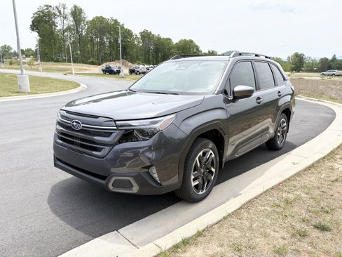New 2026 Subaru Forester Touring AWD/4WD image 3