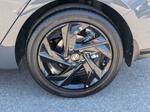 New 2026 Hyundai Elantra SEL Sport image 12