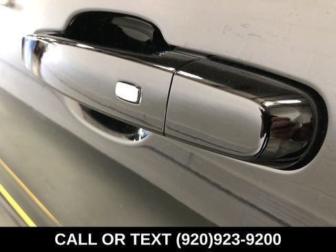 Used 2020 Chevrolet Camaro SS RWD image 6