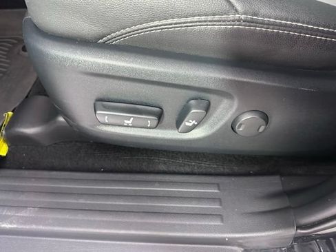 Used 2023 Toyota 4Runner SR5 Premium w/ Moonroof Package AWD/4WD image 22