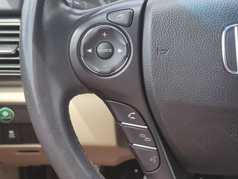 Used 2014 Honda Accord EX-L image 17