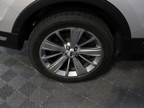 Used 2018 Ford Explorer Limited image 29