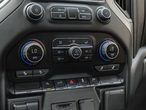 Used 2019 Chevrolet Silverado 1500 LT w/ Texas Edition image 35