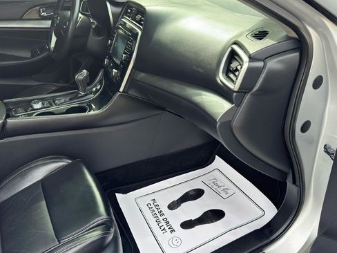 Used 2018 Nissan Maxima 3.5 SL image 30