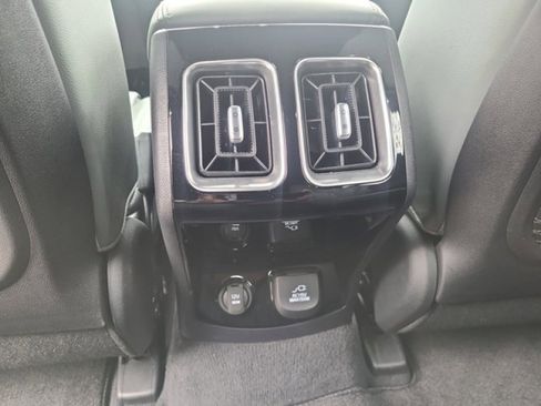 Used 2024 Kia Sorento SX Prestige w/ Sage Leather Package image 40