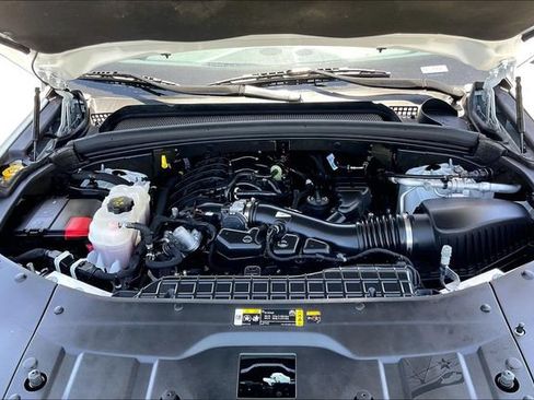 Used 2021 Jeep Grand Cherokee L Laredo AWD/4WD image 9