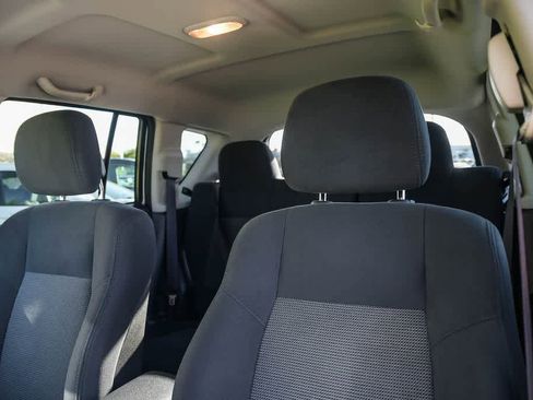 Used 2011 Jeep Compass 2WD image 17