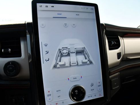 Used 2023 Ford Expedition Timberline image 32