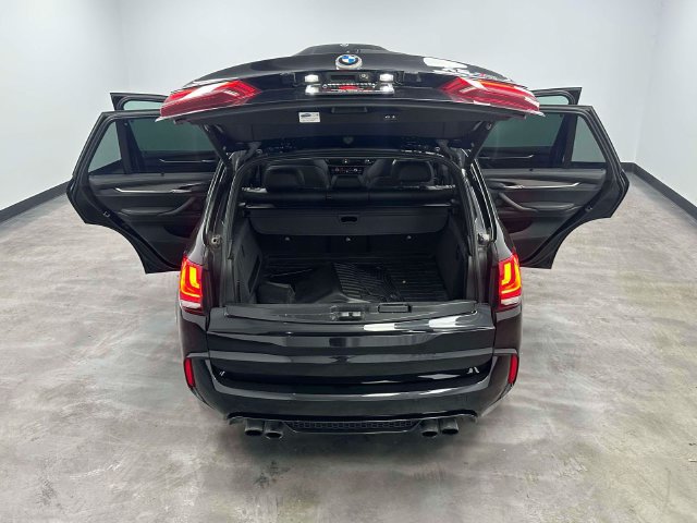Used 2017 BMW X5 M AWD/4WD image 17