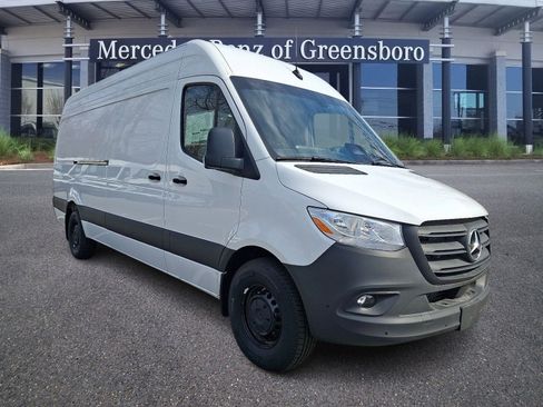 New 2025 Mercedes-Benz Sprinter 2500 image 2