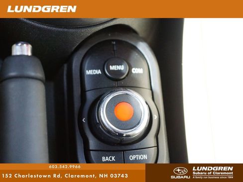 Used 2019 MINI Cooper 4-Door Hardtop image 21