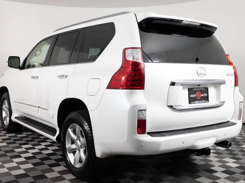 Used 2013 Lexus GX 460 w/ Comfort Plus Pkg AWD/4WD image 5