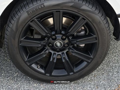 Used 2019 Land Rover Range Rover Long Wheelbase Supercharged AWD/4WD image 12