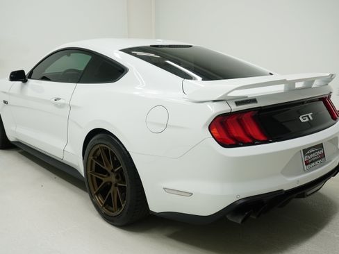 Used 2019 Ford Mustang GT w/ GT Performance Package RWD image 6