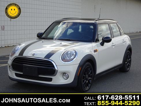 Used 2016 MINI Cooper 4-Door Hardtop image 1