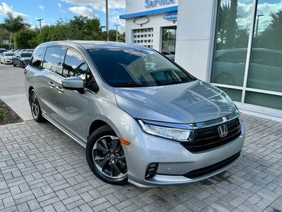 Used 2023 Honda Odyssey Elite