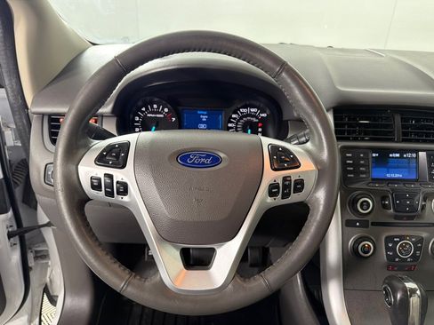 Used 2014 Ford Edge SEL w/ Equipment Group 204A AWD/4WD image 12