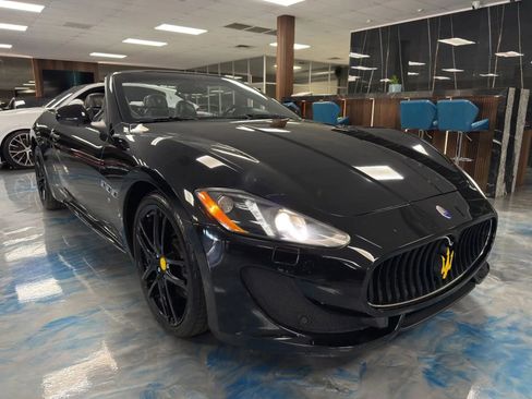 Used 2015 Maserati GranTurismo Sport RWD image 37