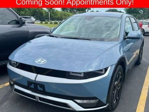 Used 2024 Hyundai Ioniq 5 SE AWD/4WD image 1