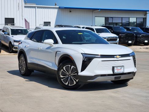 New 2025 Chevrolet Blazer EV LT FWD image 6