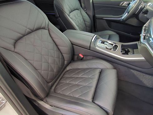 Used 2024 BMW X5 xDrive40i image 21