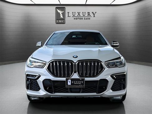 Used 2023 BMW X6 M50i w/ Executive Package image 3