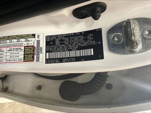 Used 2011 Toyota Tundra Grade w/ TRD Off-Road Pkg image 26