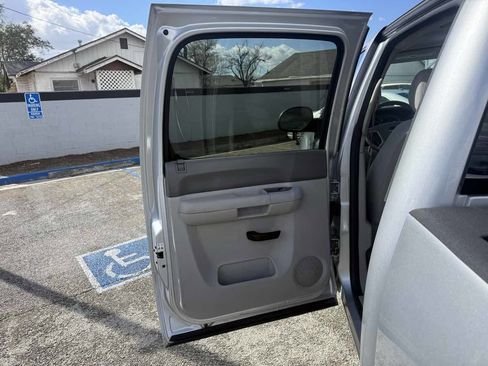 Used 2013 GMC Sierra 1500 SLE image 13