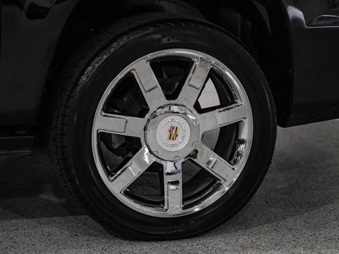 Used 2013 Cadillac Escalade EXT Premium AWD/4WD image 55