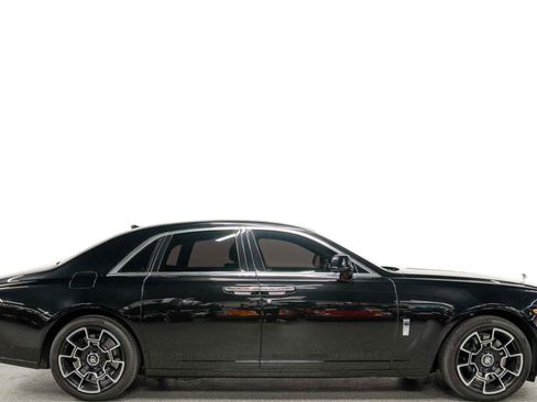 Used 2014 Rolls-Royce Ghost image 2