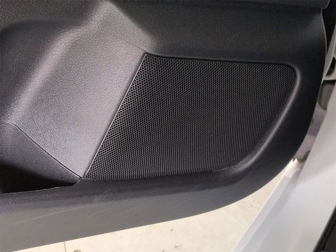 Used 2024 Nissan Sentra SV image 25