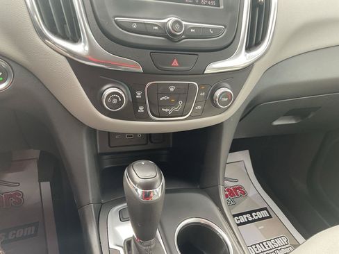 Used 2020 Chevrolet Equinox LS w/ LS Convenience Package AWD/4WD image 13