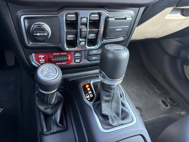 Used 2025 Jeep Wrangler Unlimited Rubicon 392 AWD/4WD image 20