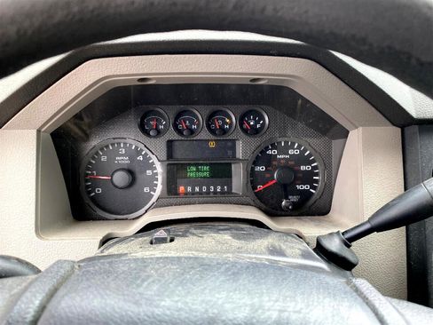 Used 2010 Ford F250 XLT image 15