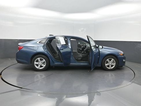 Used 2024 Chevrolet Malibu LS FWD image 30