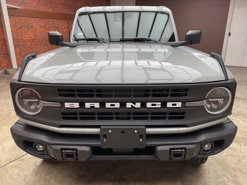 Used 2024 Ford Bronco Black Diamond AWD/4WD image 9