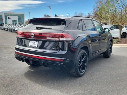 New 2026 Volkswagen Atlas Cross Sport SEL R-Line image 8