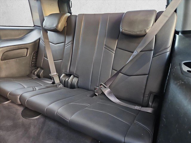 Used 2020 Cadillac Escalade 2WD image 20