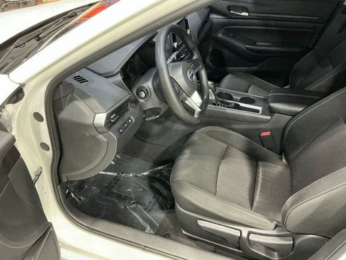 Used 2022 Nissan Altima 2.5 S image 6