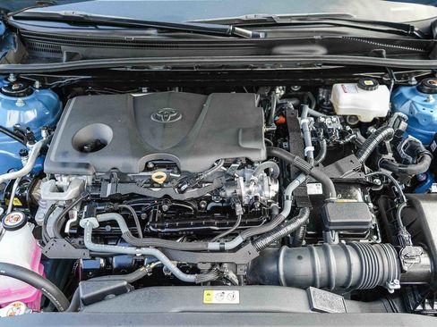 Used 2024 Toyota Camry SE w/ Cold Weather Package FWD image 25