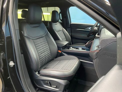 New 2026 Ford Explorer ST-Line w/ ST-Line Street Pack image 51