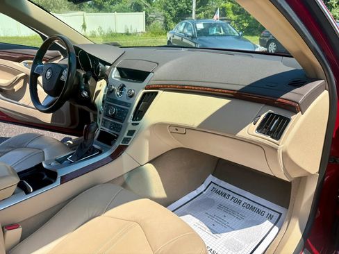 Used 2010 Cadillac CTS Premium RWD image 24